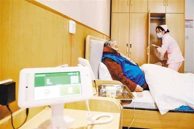 ���}���B���y��  �ؑc�ǻ��B����ƽ�_�����Ͼ�